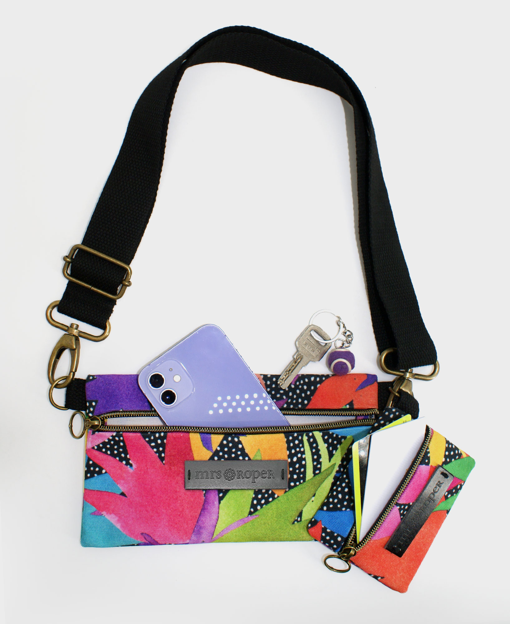 Bolso pequeño con monedero de mujer Dúo con estampado multicolor de flores hecho en tejido RPET de la marca mrs Roper.