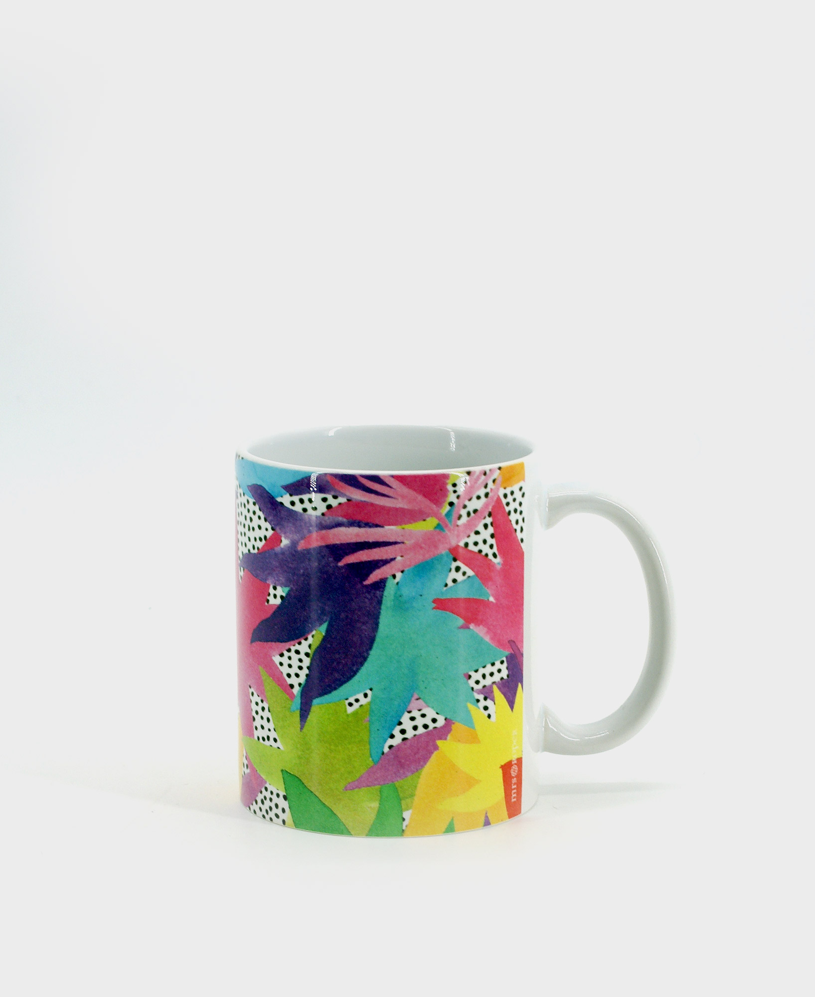 Taza tipo mug con estampado de flores multicolor de la marca mrs Roper.